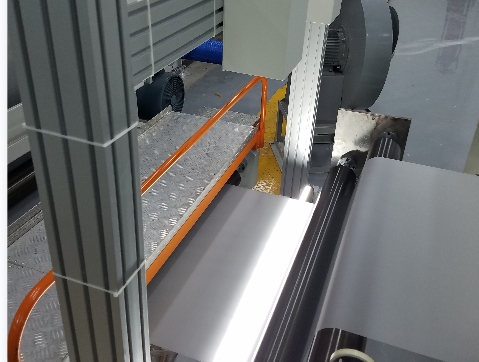  玻璃瑕疵無(wú)處遁形！在線檢測(cè)系統(tǒng)如何革新質(zhì)量控制